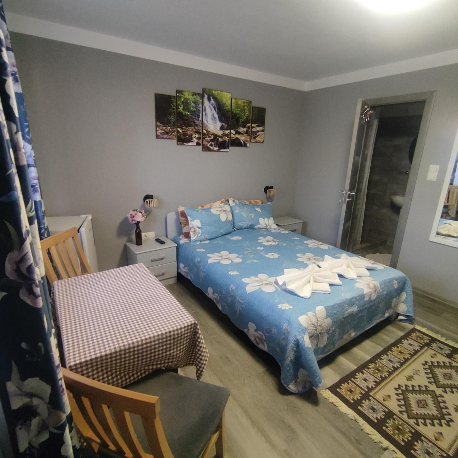 Kovacs Guesthouse Прайд Екстериор снимка